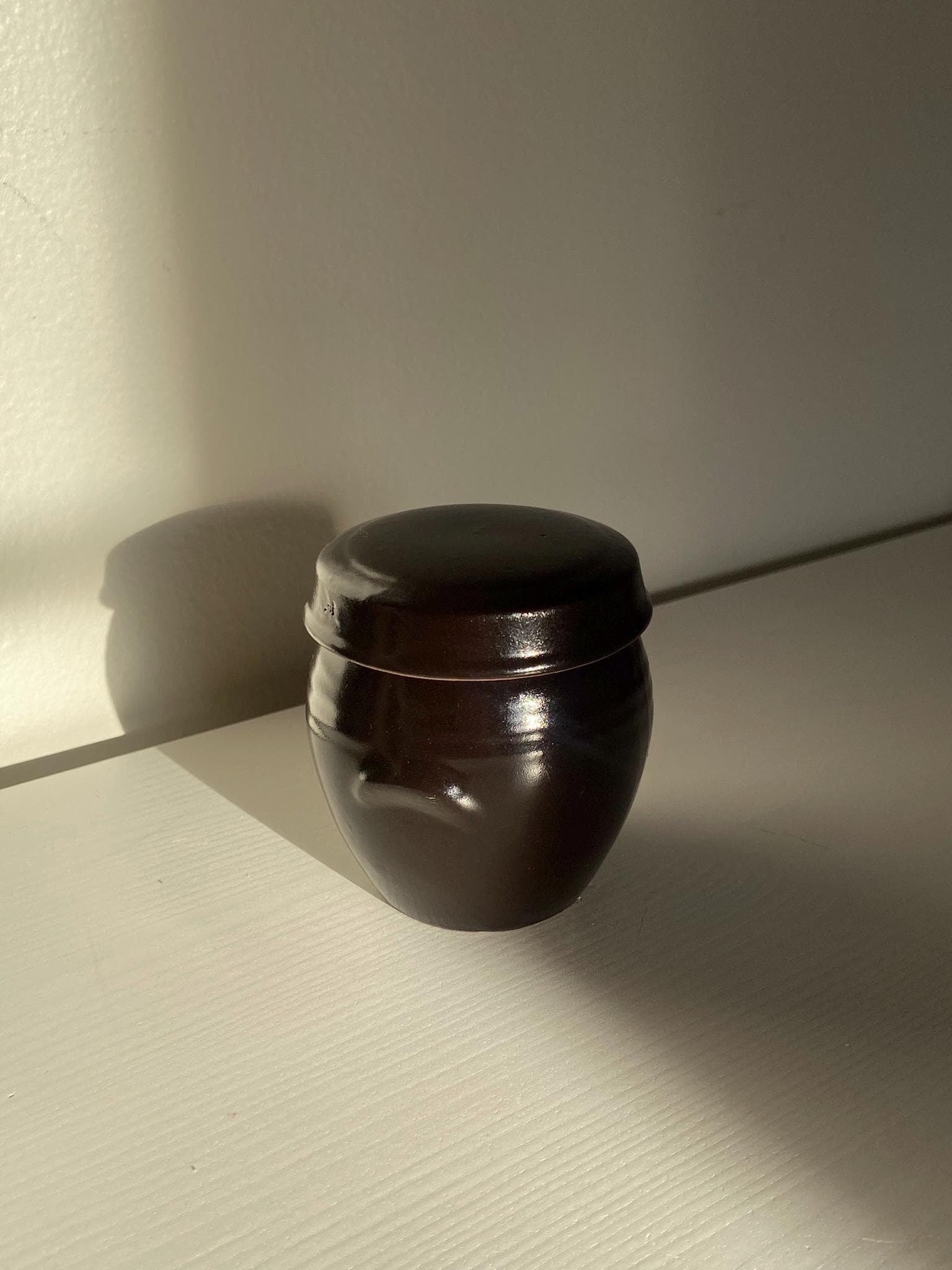 Mini Korean Onggi Jar with Lid | Traditional Pottery Decor | Minimalist Korean Object | Hangari | Handmade Style Black Jar | Gift Wrap