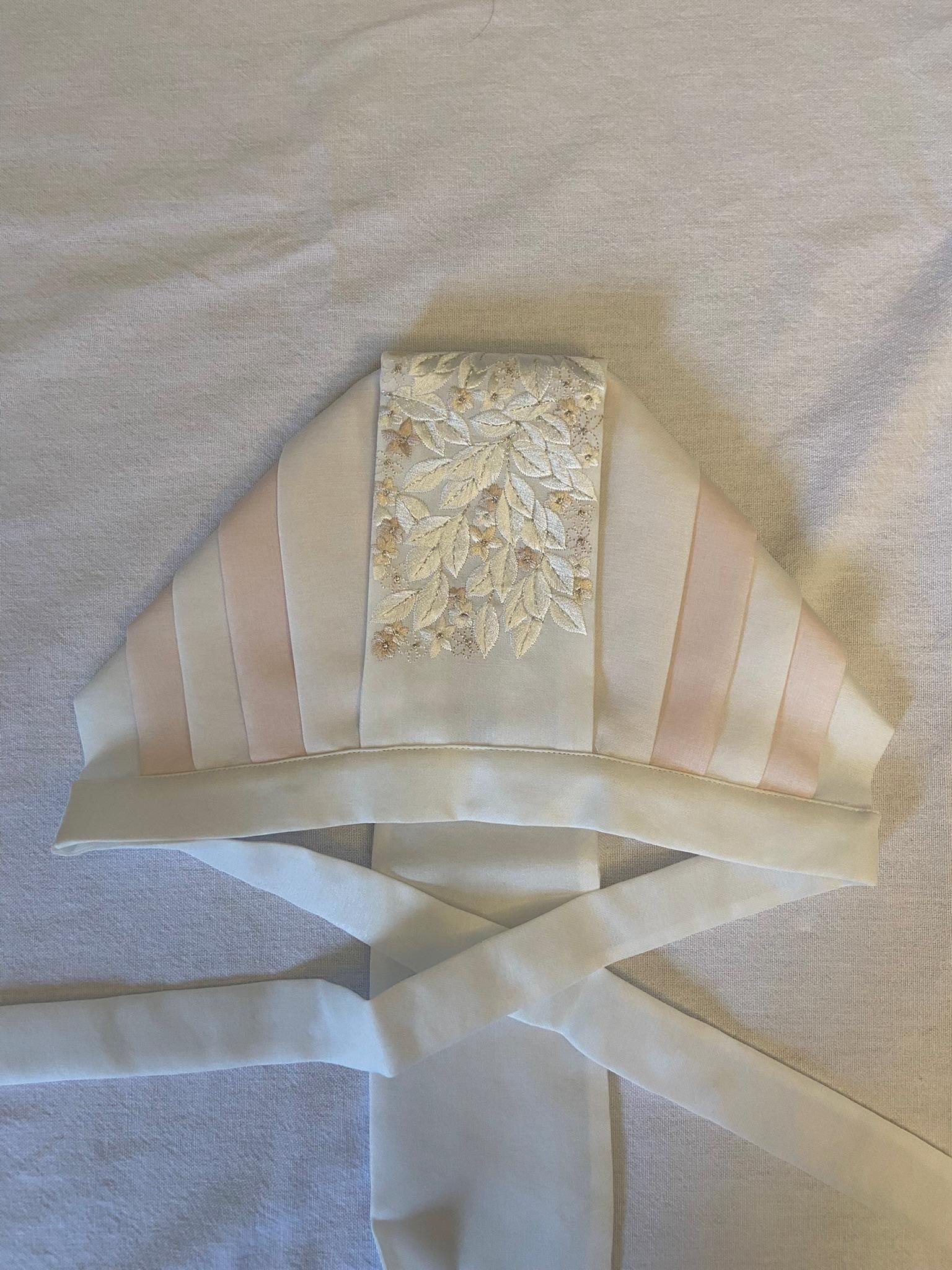 Girl A Hanbok Rental | Mint & Ivory 100 Days Hanbok | Korean Girl Baekil Outfit | Elegant Traditional Korean Dress | Baekil Sign | Size 100