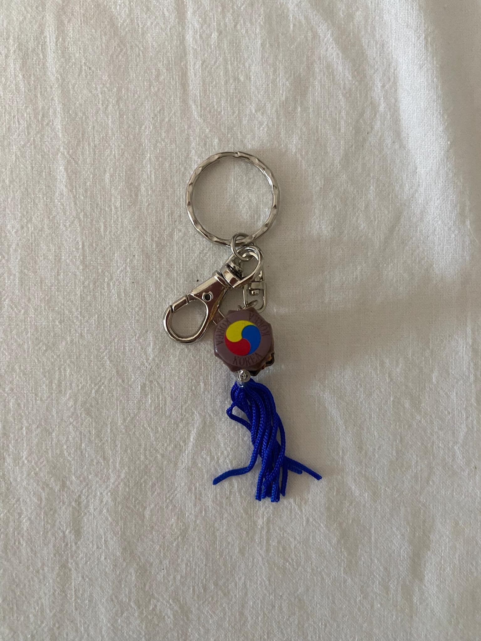 Korean Sam Taegeuk & Janggu Drum Keychain Set: Cultural Souvenir Gift