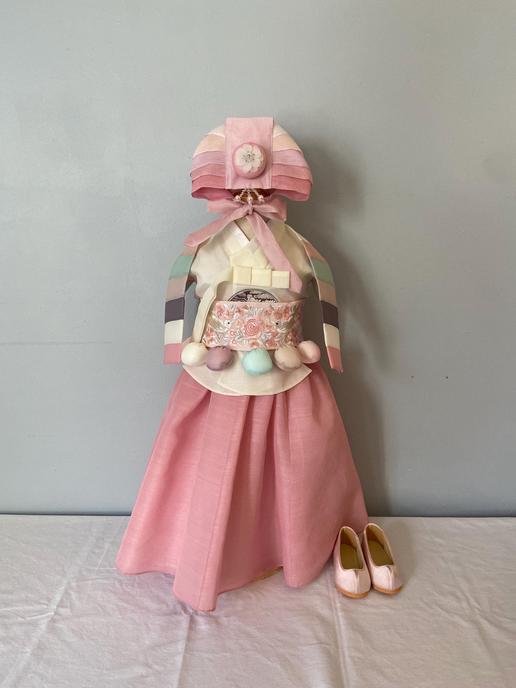 Girl L Hanbok Rental | Rainbow & Pink Hanbok | Korean Baby Girl 1st Birthday Outfit | Traditional Multicolor Dol Hanbok | Size 1
