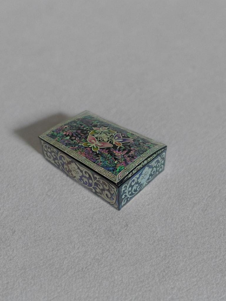 Mother of Pearl Jewelry Box, Korean Lacquer Box, Handmade Shell Inlay Trinket Box, Traditional Korean Gift, Butterfly Design | Gift Wrap