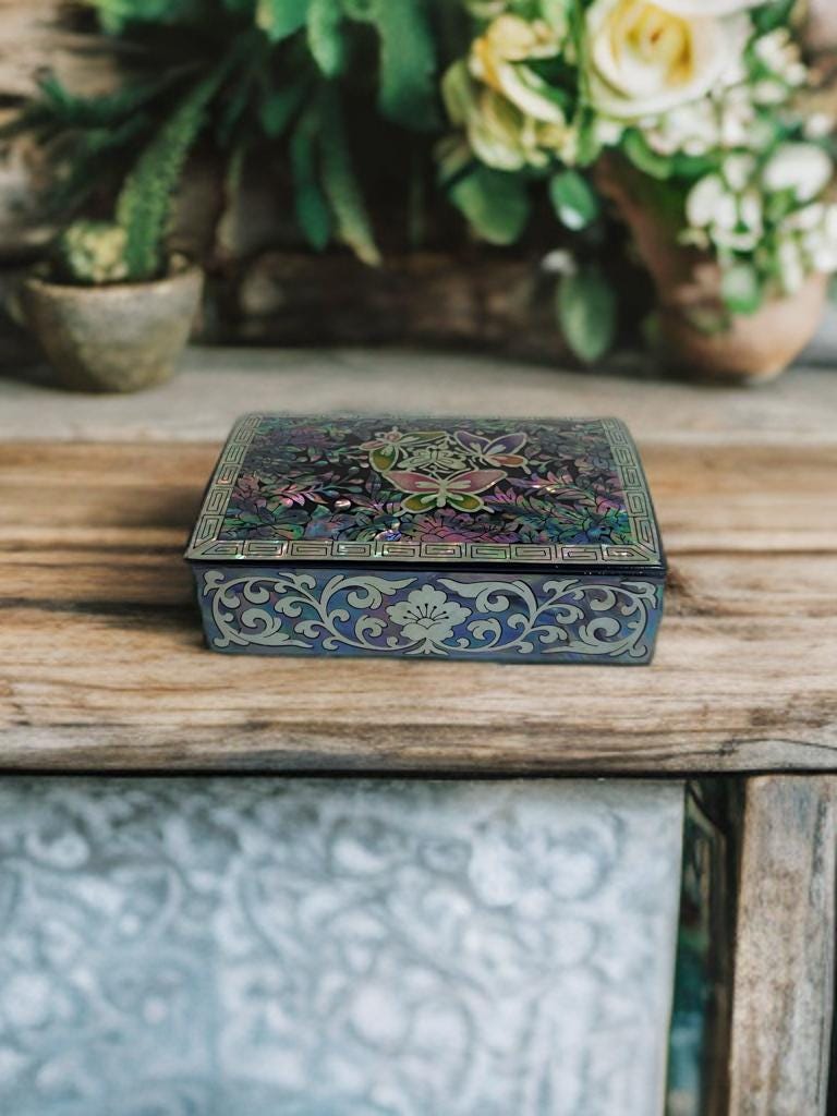 Mother of Pearl Jewelry Box, Korean Lacquer Box, Handmade Shell Inlay Trinket Box, Traditional Korean Gift, Butterfly Design | Gift Wrap