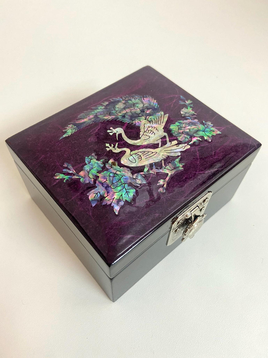 Korean Mother of Pearl Jewelry Box, Handmade Lacquer Trinket Box, Keepsake Box, Luxury Shell Inlay Gift | Asian Decor | Gift Wrap
