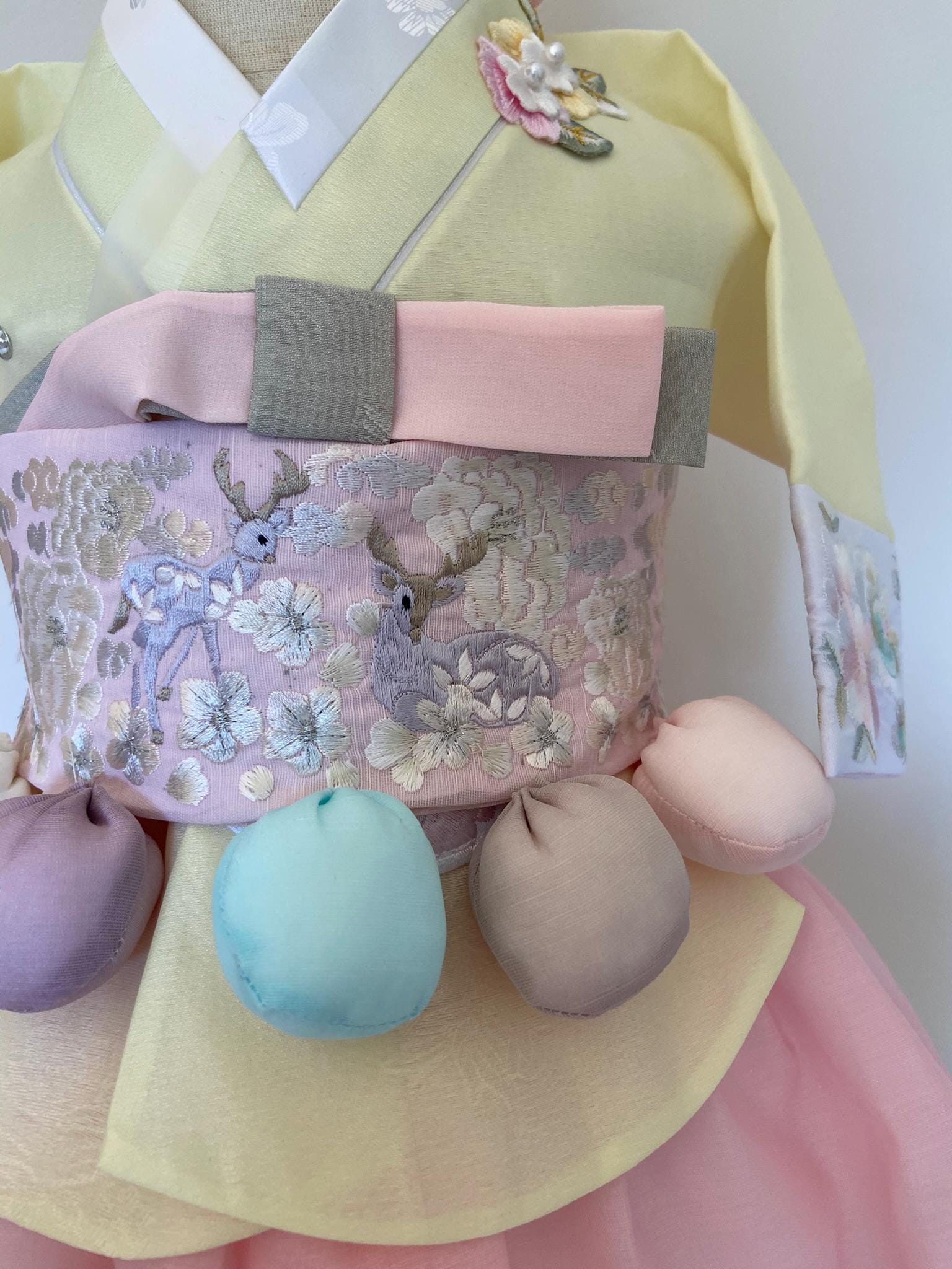 Girl C Hanbok Rental | Pastel Pink Hanbok | Traditional Korean Baby Outfit | Korean 100 Days Celebration | Baekil Wall Sign | Size 100