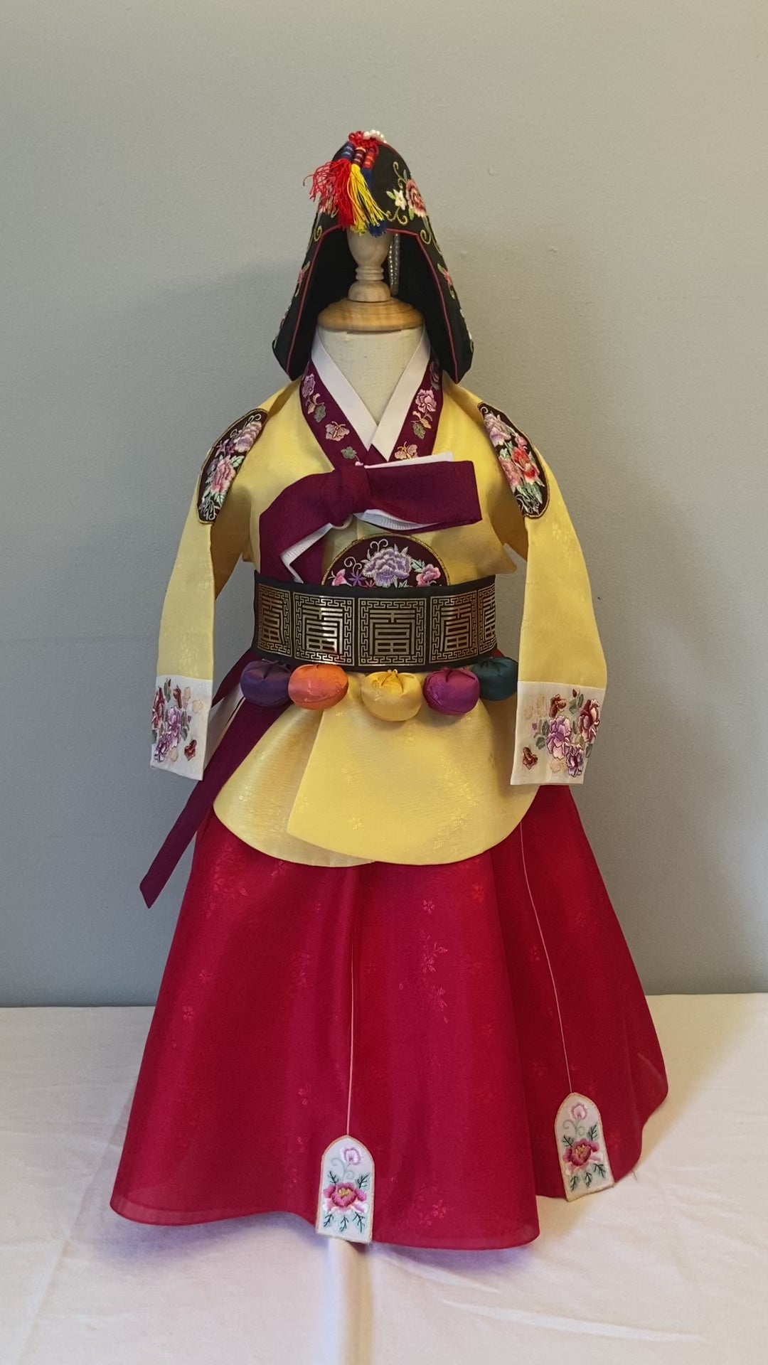 Girl N Hanbok Rental | Gold & Burgundy 1st Birthday Hanbok | Korean Baby Girl Doljanchi Dress | Elegant Traditional Hanbok Full Set | Size 2