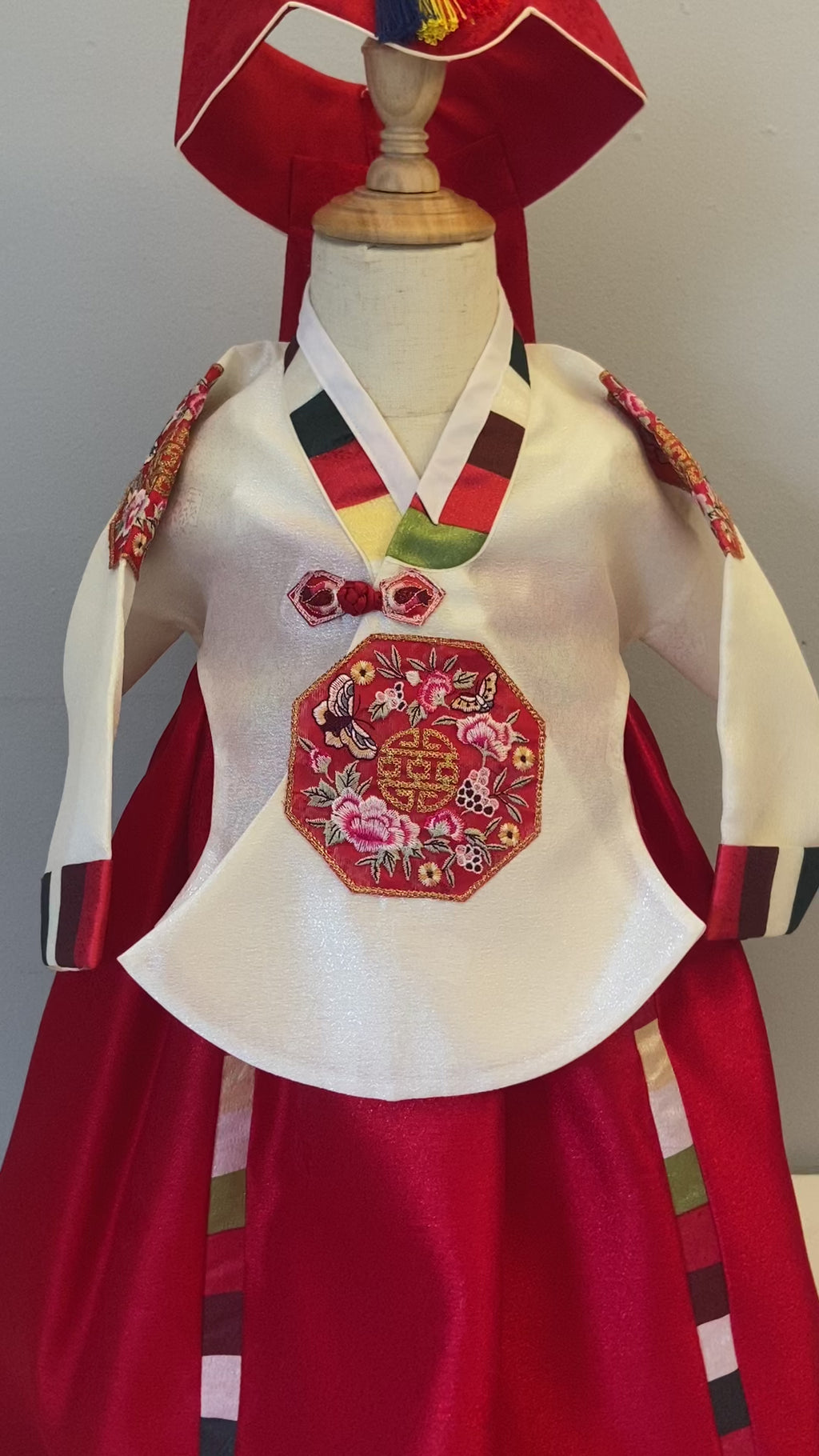 Girl M Hanbok Rental | Red & Ivory 1st Birthday Hanbok | Korean Baby Girl Dol Outfit | Traditional Royal Style Hanbo | Dohl Sign | Size 2